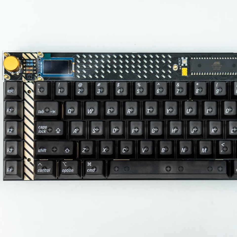 Kit de clavier mécanique Lele7 - Esports And Gaming Industry avis et prix