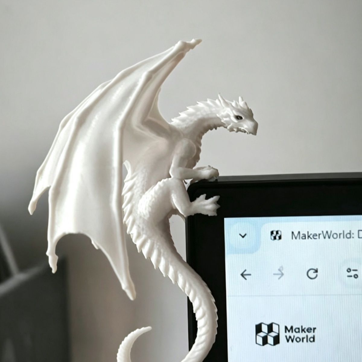 Figurine de dragon couché, déc - Esports Gaming Monitor avis et prix