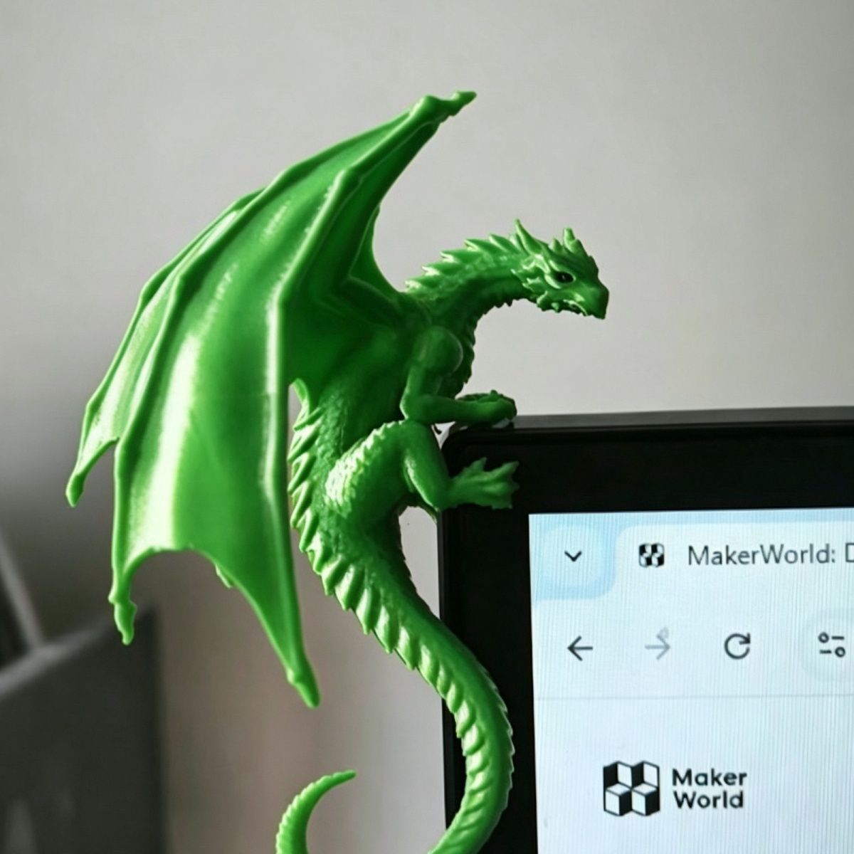 Figurine de dragon couché, déc - Esports Gaming Monitor avis et prix